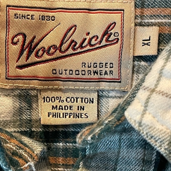 Woolrich Vintage Long Sleeve Button Down Size XL Dark Pine Plaid - Picture 3 of 11